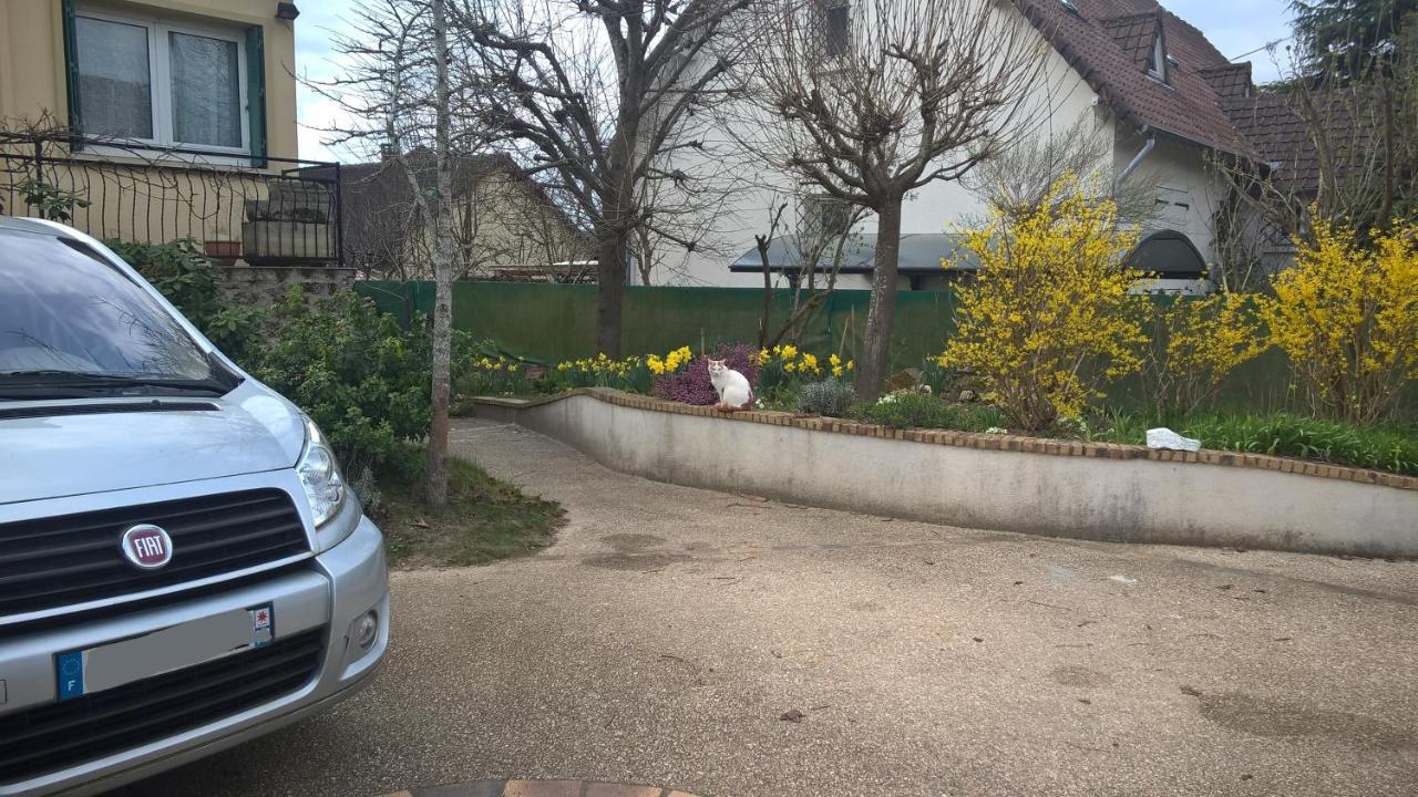 Chambre D'Hote "Chambre Dans Une Maison Pleine De Vie" París Exterior foto